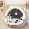 Nid semi-fermé à oreilles pour chat — Douillet & écologique