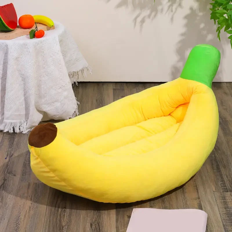 Lit nid en forme de banane pour chien et chat — Velours lavable