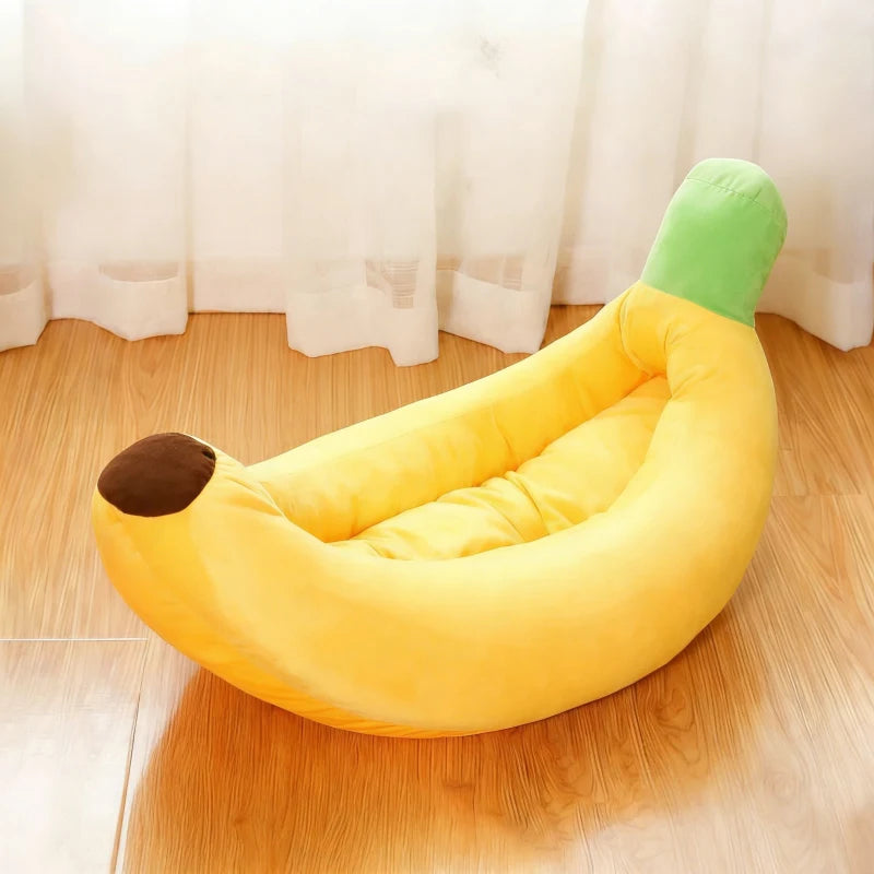 Coussin nid banane en peluche pour chien et chat