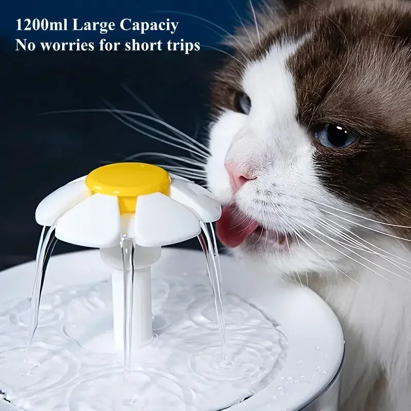 Waterfontein voor katten en kleine honden, 1,2 L circulerende waterdispenser, USB-aangedreven, stil, met filterschuim.