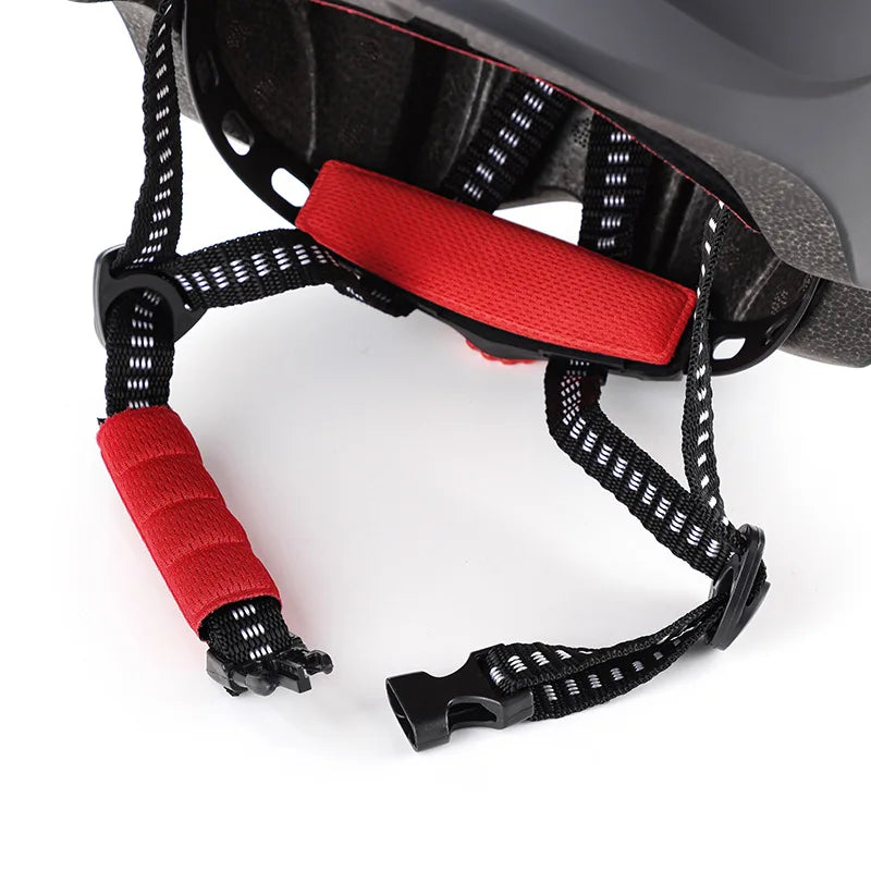 Casque d'équitation avec visière – Ventilé et réglable (Homme / Femme / Junior)