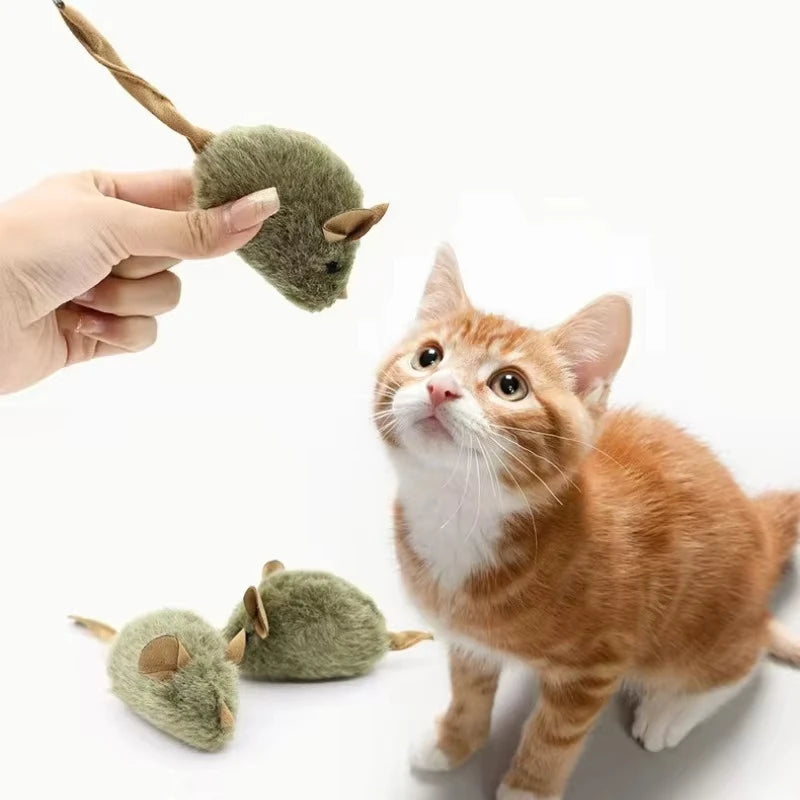 Kattenspeeltje, realistische piepende muis, geluid geactiveerd door sensor, kleine pluchen muis, leuk en stimulerend speeltje voor de kat.