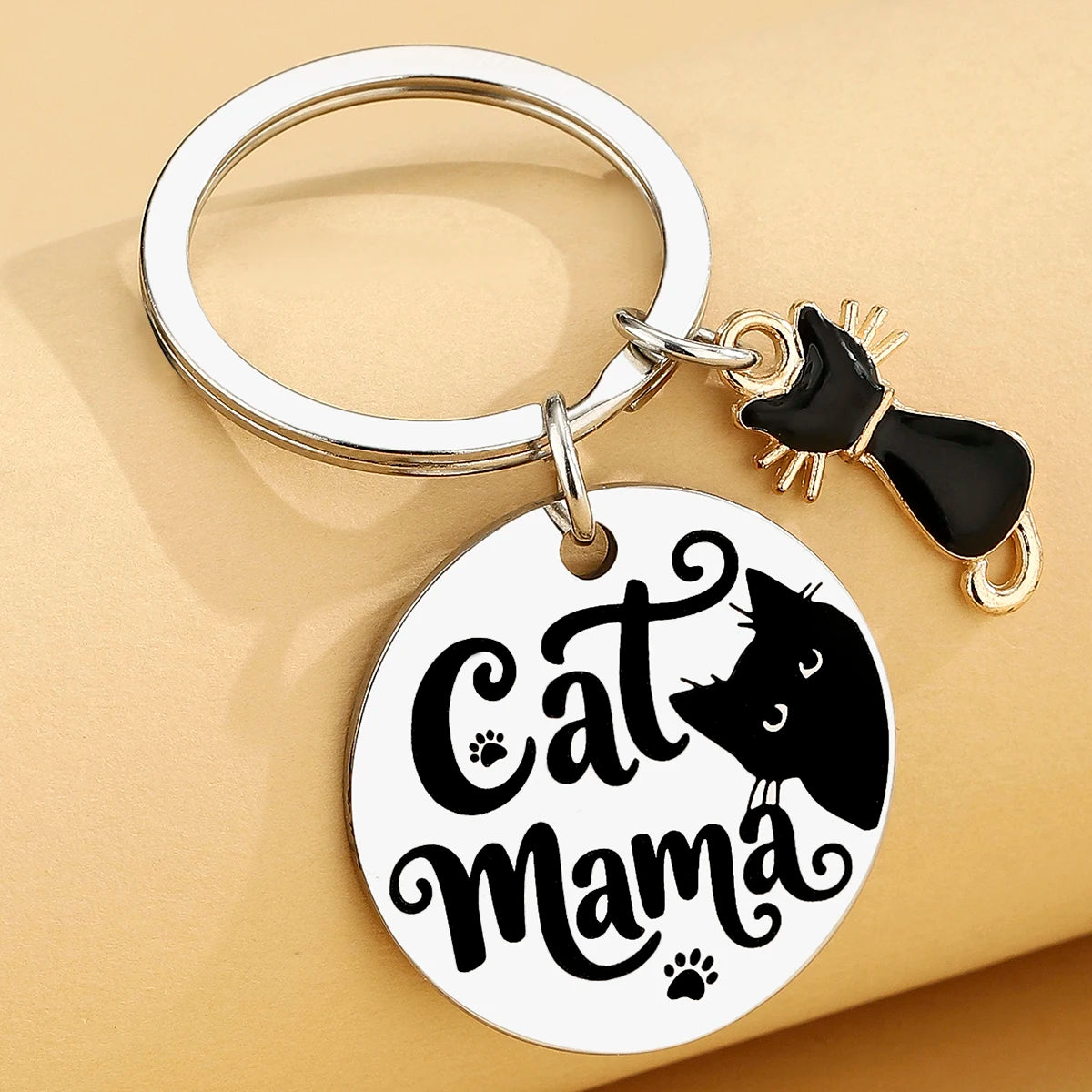 Cadeau voor kattenliefhebbers: originele en grappige sleutelhanger voor Halloween, ideaal voor liefhebbers van zwarte katten.