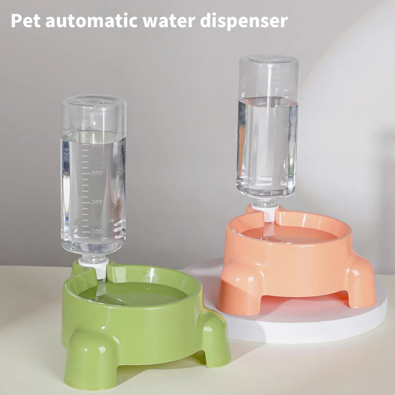 Distributeur d'eau automatique pour gamelle — Chiot & chat